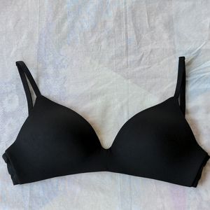 Victoria's Secret 32D T-Shirt Bra